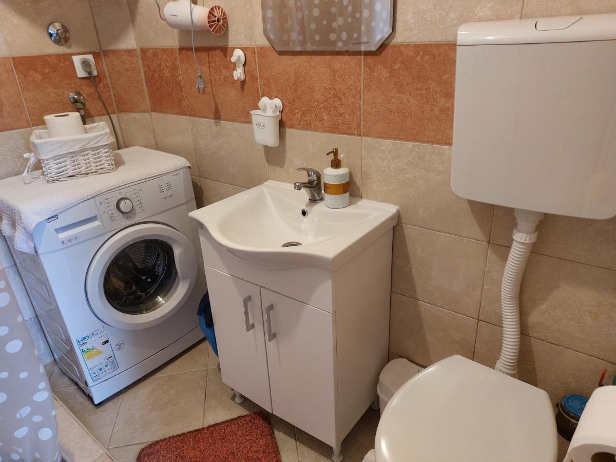 Ljubovic Apartman 포드고리차 외부 사진